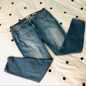 ⭐️ 2/$10 Jessica Simpson skinny jeans